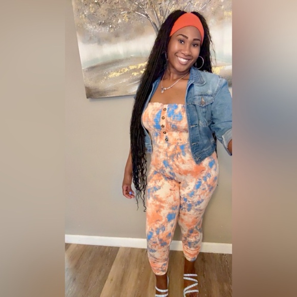 Body 2 Body Jumpsuit 🔥🔥🔥